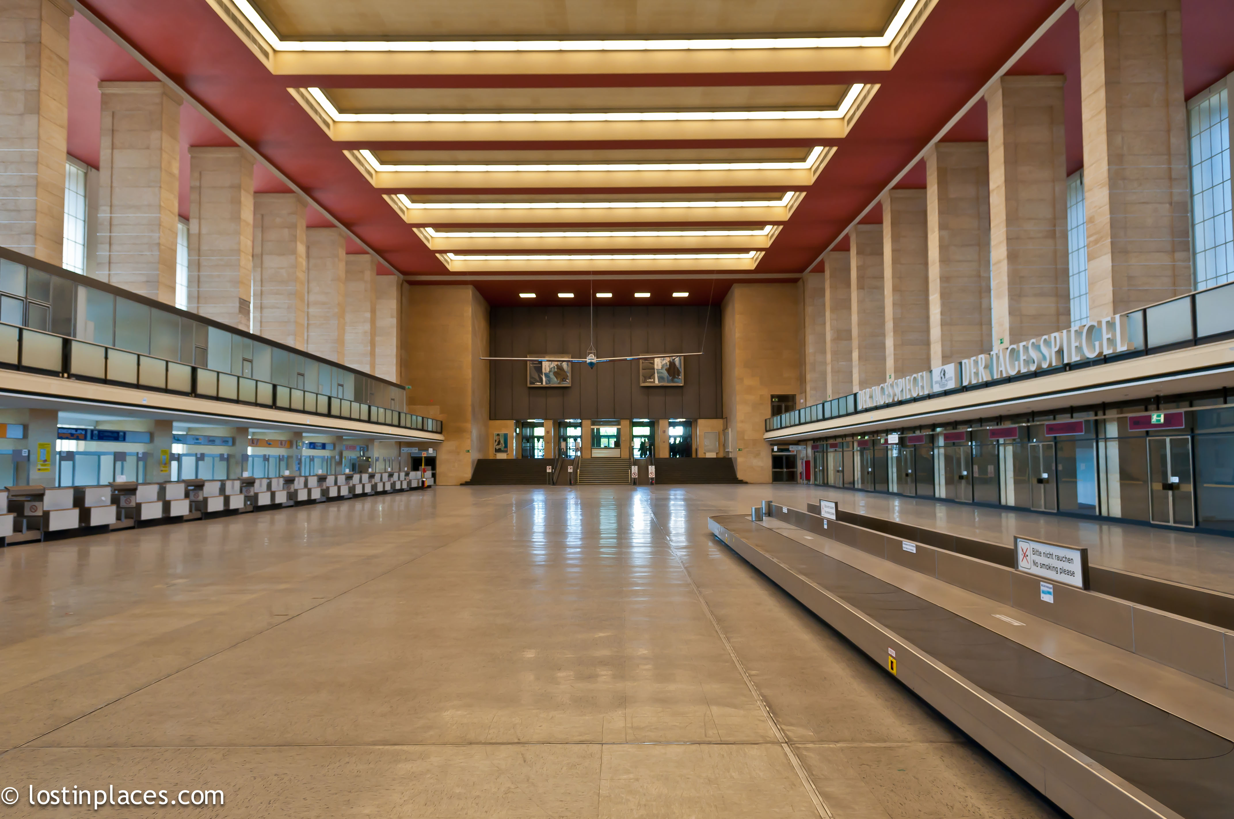 THF Empfangshalle
